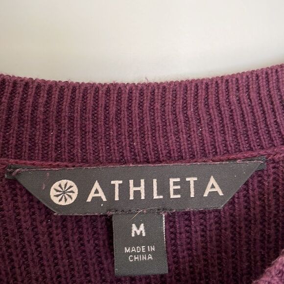𝅺Athleta Maroon Knit Sweater Size Medium Asymmetrical Bottom - Picture 3 of 7